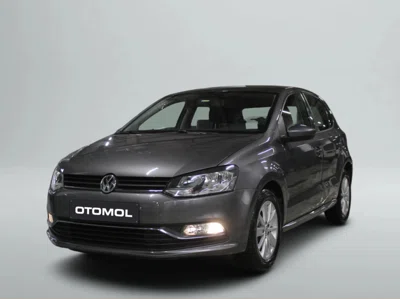 2016 VOLKSWAGEN POLO