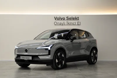 2025 VOLVO EX30