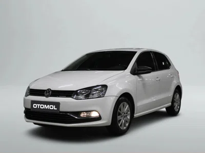 2016 VOLKSWAGEN POLO