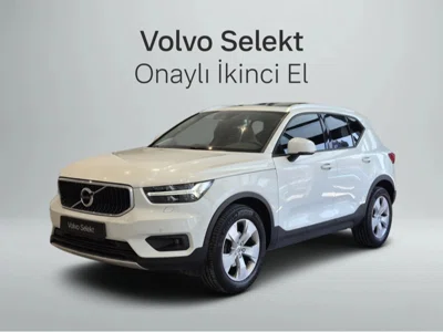 2020 VOLVO XC40