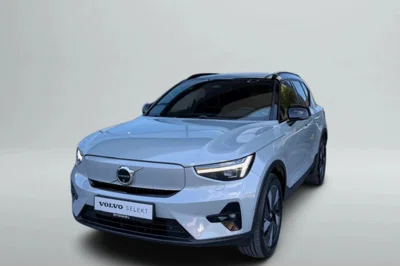2024 VOLVO XC40
