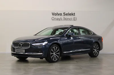 2023 VOLVO S90