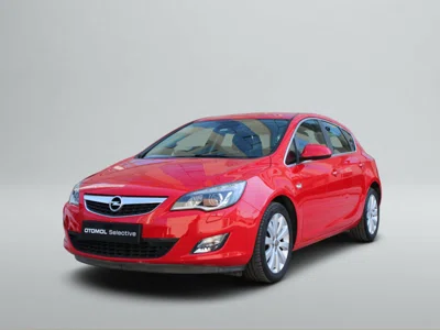 2012 OPEL ASTRA