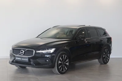 2021 VOLVO V60 CROSS COUNTRY
