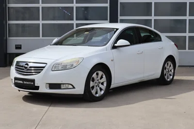 2010 OPEL INSIGNIA