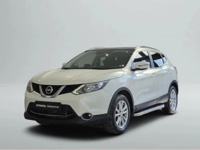 2015 NISSAN QASHQAI