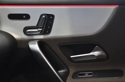 2025 MERCEDES CLA SERISI